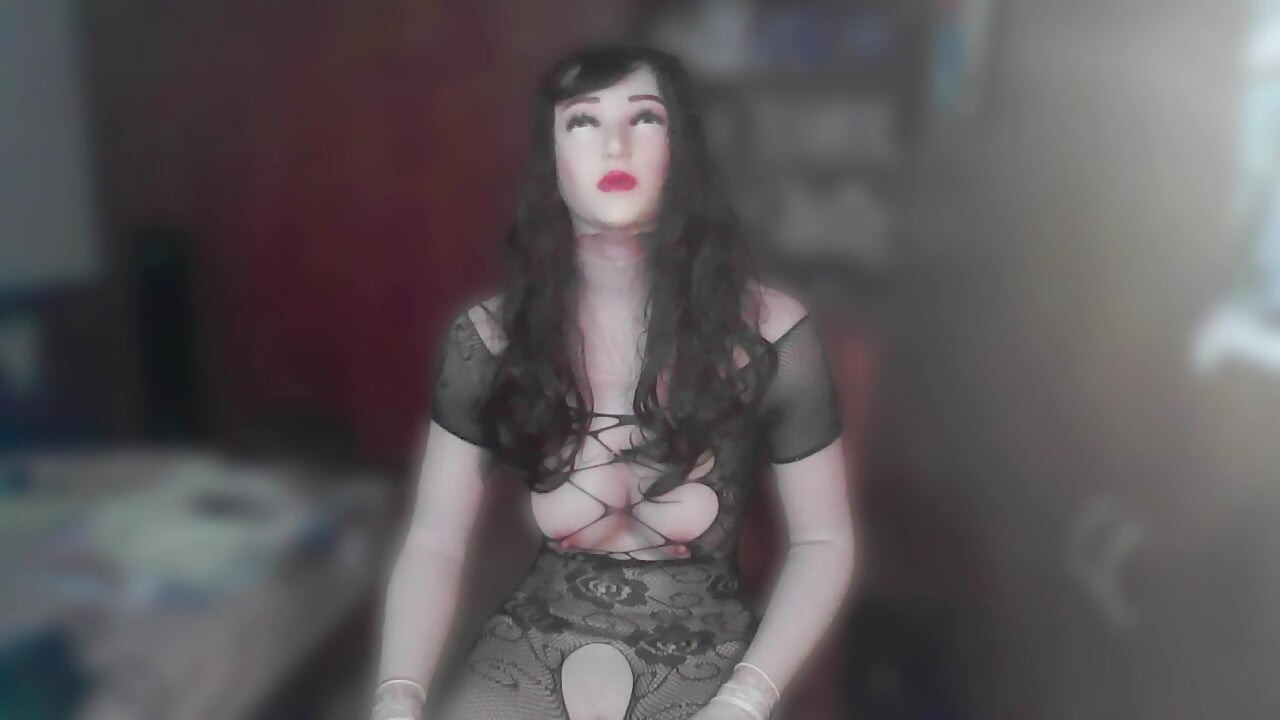 Screen recording of a silicone doll's live stream