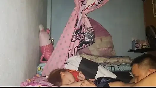 Gelene kadar onu yaladı