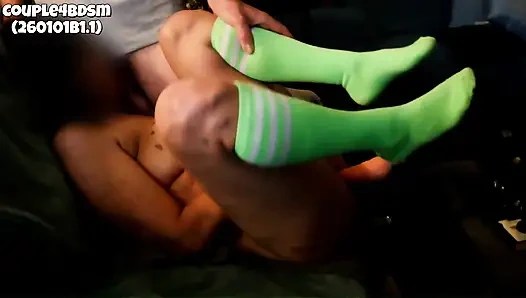 Makine sakso çekerken misyoner sikiliyor (260101b1.1) (1of2)