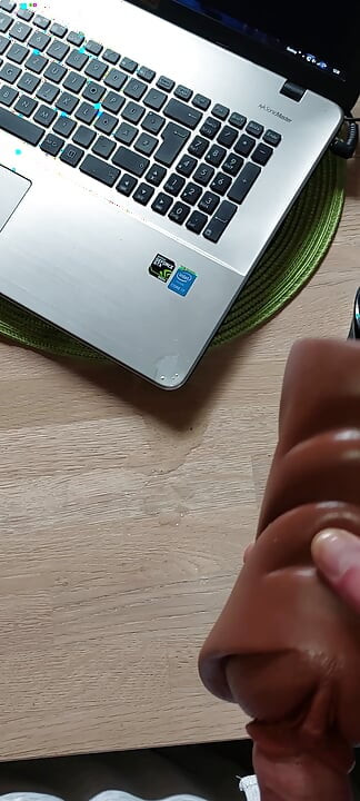 Ein einsamer Tag im Büro