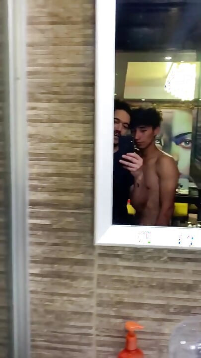 Wanker and Markus Together in the Shower