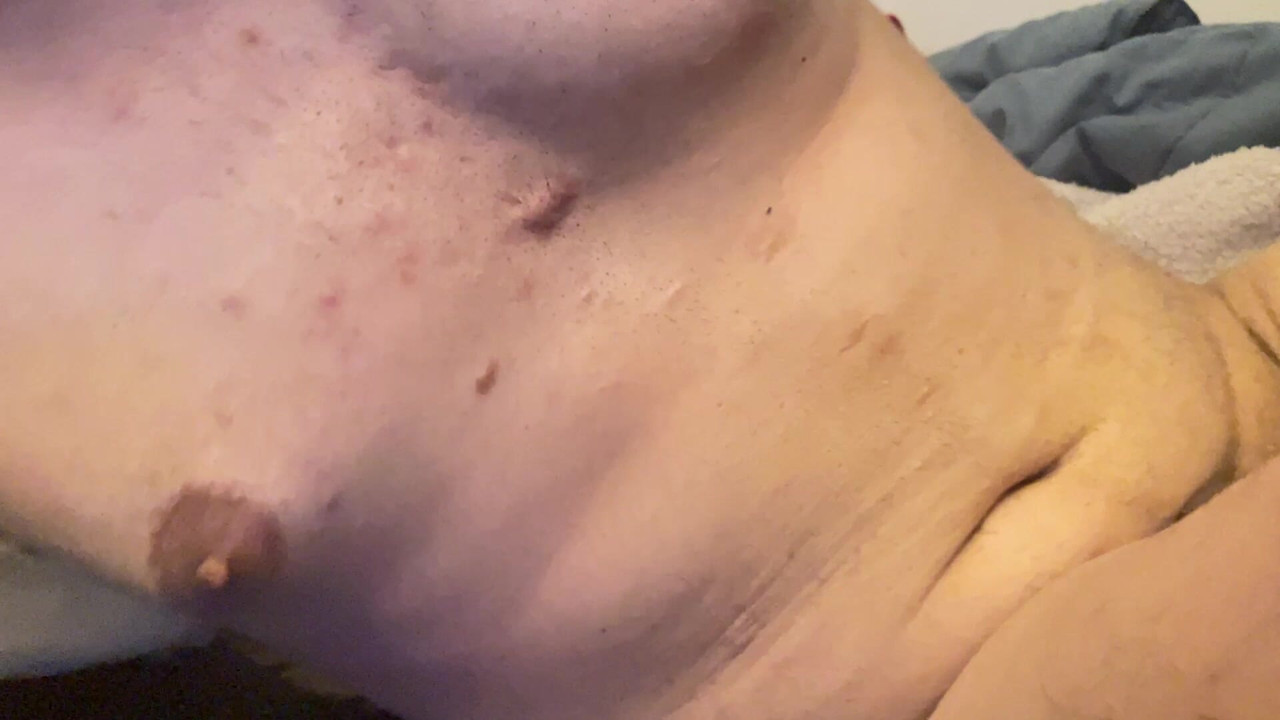 A moment to myself naked. Enjoy ladies.
