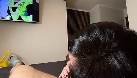 Kannst du anime anschauen, während ich ihn lutsche? - Amateur-latina mit dicken titten