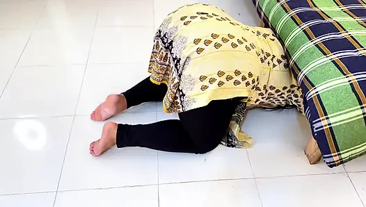 Hot Stepmom Stuck Under Stepson's Bed When She Clean His Room!
