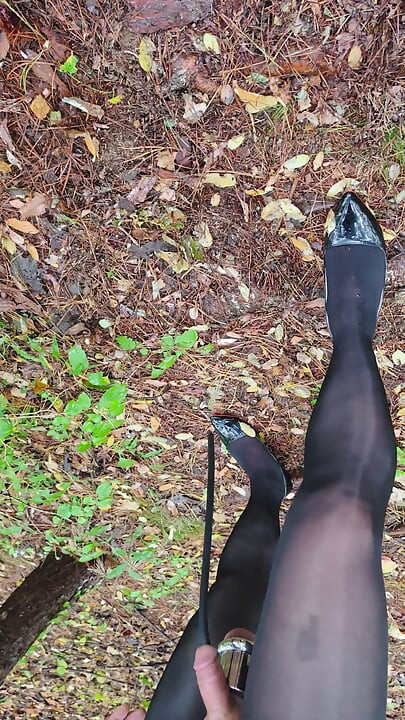 PANTYHOSE FLASHING