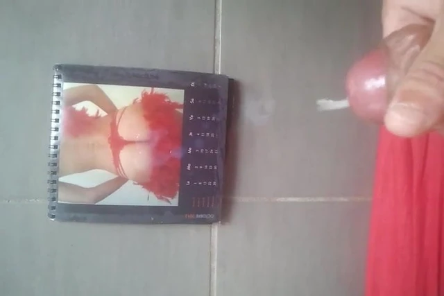 huge cumshot