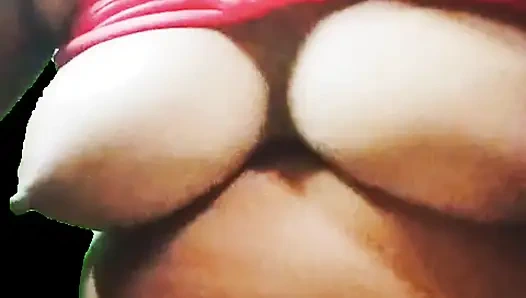 Bhabhi ji is seen in a very sexy look and has become naked, she is massaging big milk, ready to her, be very hot