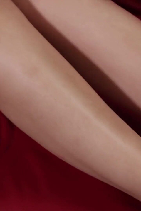 Laura's Legs Are the Ultimate Aesthetic Pleasure