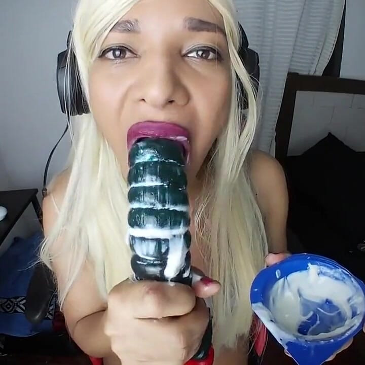 Asmr Porno - Giant Gummy Worm