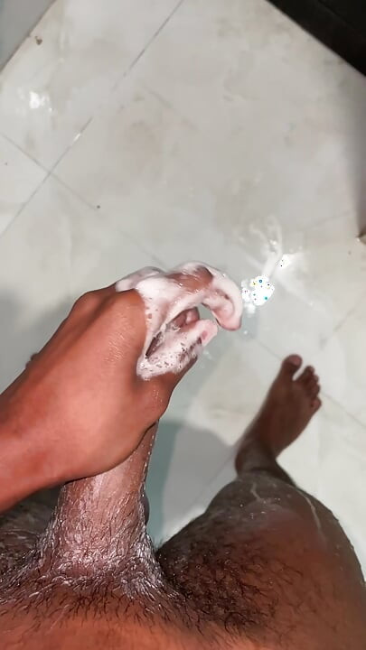 قضيبي الضخم جدا يعجبني