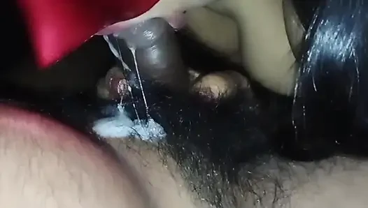 Meine ehefrau blowjob exparte .. Sie mag es, schwanz zu lutschen, sehr
