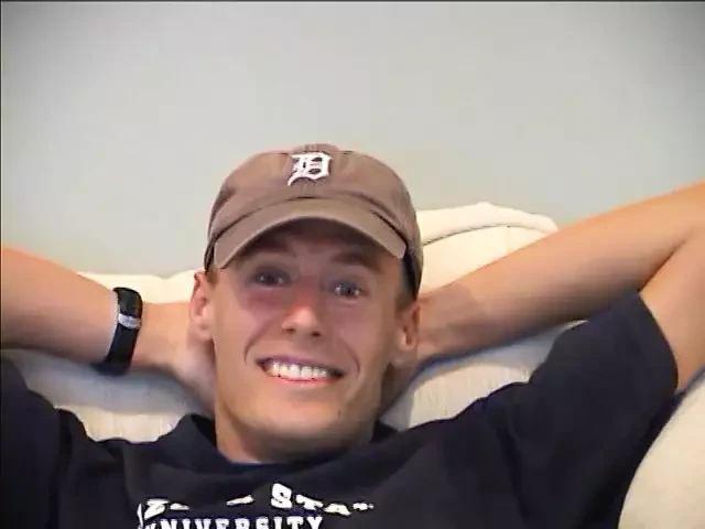 Teen posing and fucking with her boyfriend