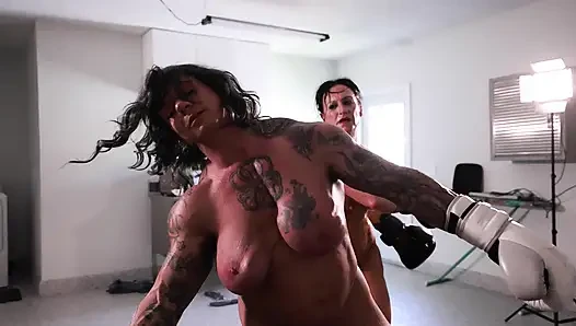 Çıplak boks brooke diesel vs kandylegs