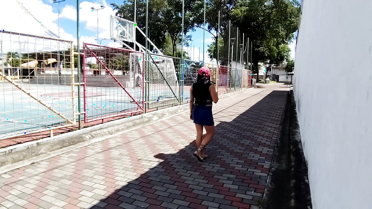 Park Hookup: Busty Latina's Secret Affair with Athletic Stranger