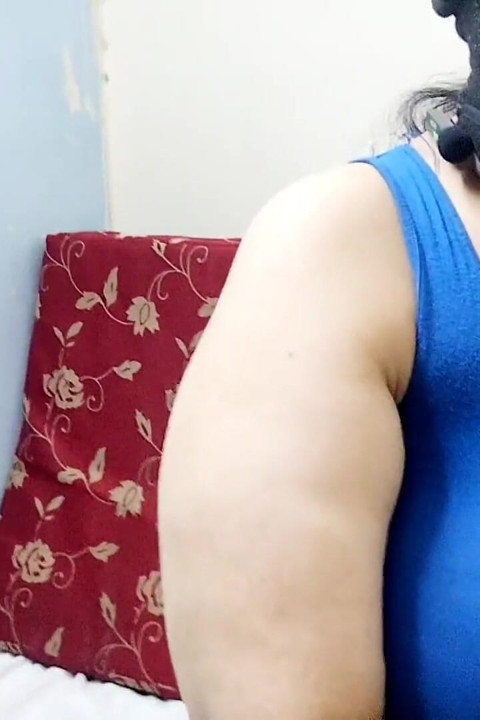 Damaad Convices Muslim BBW Stepmother-in-law Saas for Anal