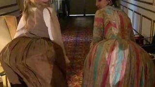 Jes Macallan und Tala Ashe Twerking