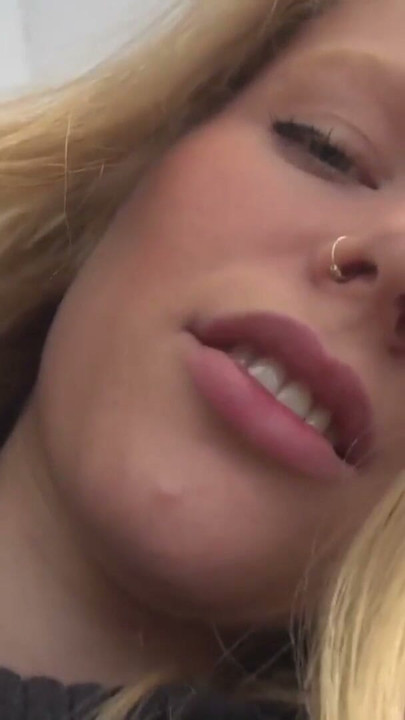 Spermageile Blondine fickt alten Knacker | Clip 2