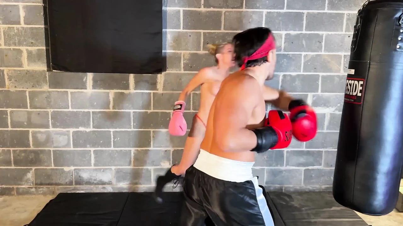 Lora大战山姆拳击 第2部分