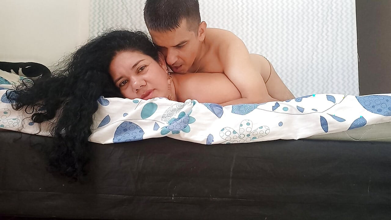 Žena Pušačica Duboko Grlo