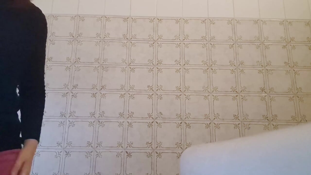 Beautiful Piss Farts Stripteases in Shops and Public Toilets Super Sexy Mega Compilation