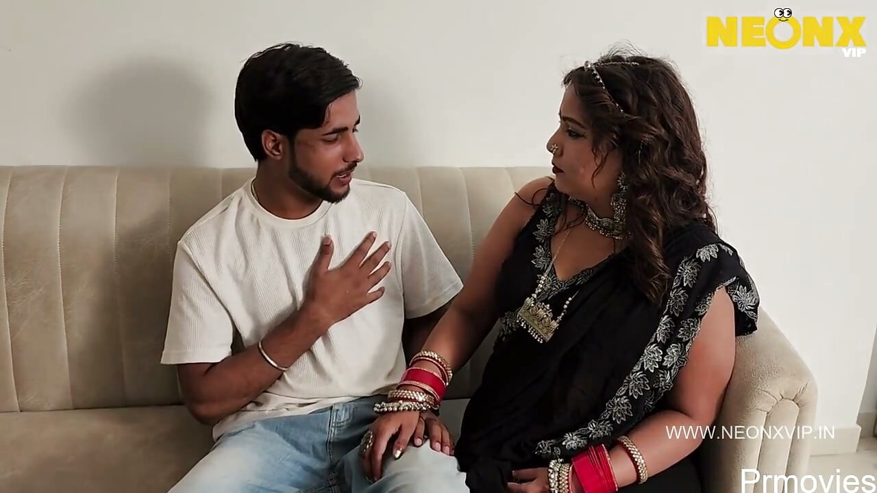 Bhabhi dâm đãng bị em chồng trẻ đụ