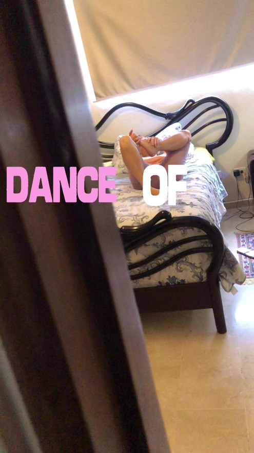 I'm a Real Mature who love fancy chat with my subscribers students!