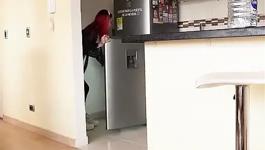 Saya Memenuhi Impian Sahabat Pacar Saya Untuk Bercinta Dengan Seorang Gadis Goth Seperti Saya, Dia Suka Bagaimana Saya