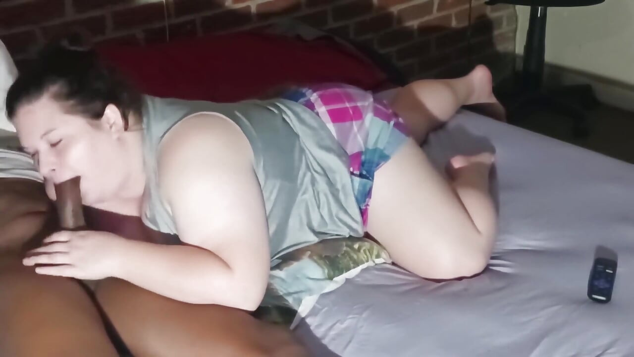 Suck Old Man Dick He Want That Throat Bad Cum in My Daddy
