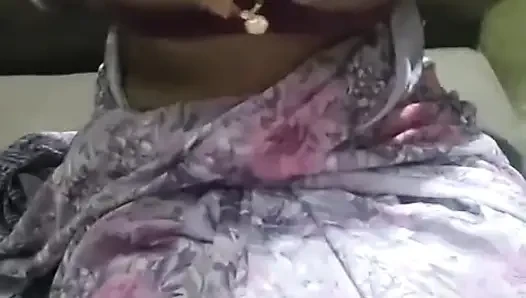Indische tamilische auntypussy fingert