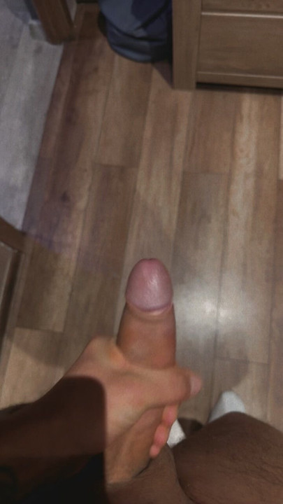 Hard as a stone and there is no one to 💦