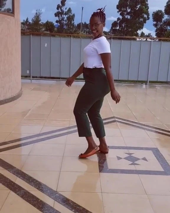 ThickBootyGodess