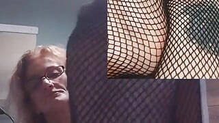Fishnet Mengusik