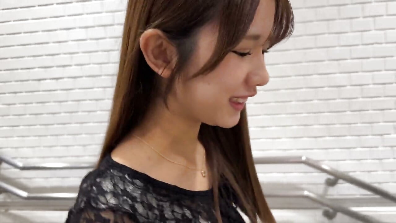 Part 1: Underground Idol Iori (20), Boyfriend (Host) Guaranteed to Become a Sex Friend with a Sex-Seeking Girl [-Pandering → Confirmed to Become a Sex Friend]