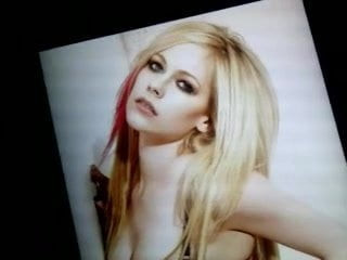 Tribute auf Avril Lavigne