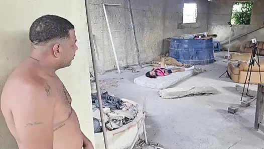 Evimin terasında yatakta seks yaptım