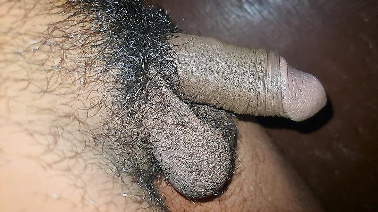 Young Hot Guy Pissing in the Public.