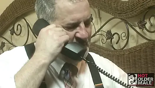 Çelik kadar sert buz kadar soğuk