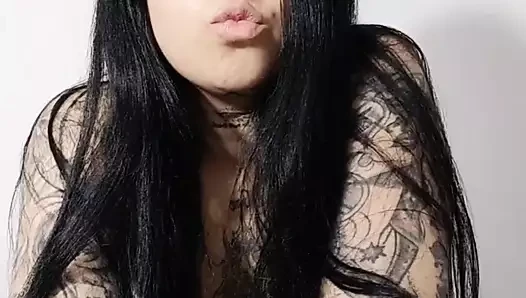 Pie porn video – Deep dildo while standing (real moans)