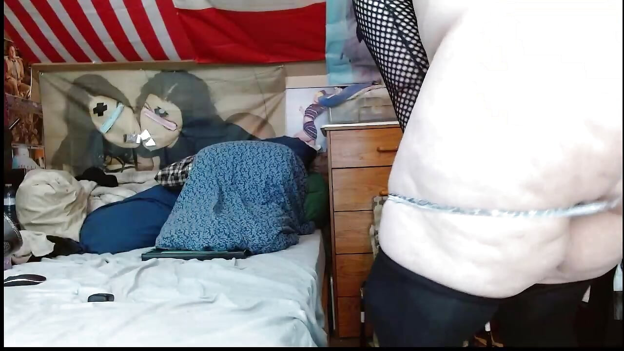 little locked uncut dick on a bbw body