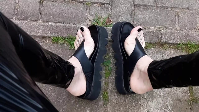 public crossdressing in latex leggings
