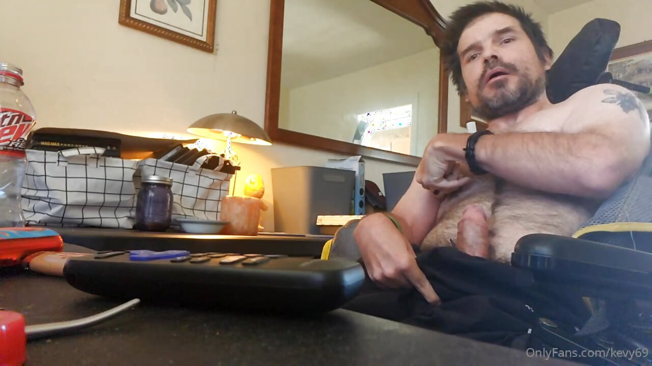 Kevy 69's Cumming On A Tuesday