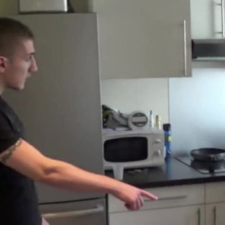 Matt used by Arab with XXL cock in sneaker