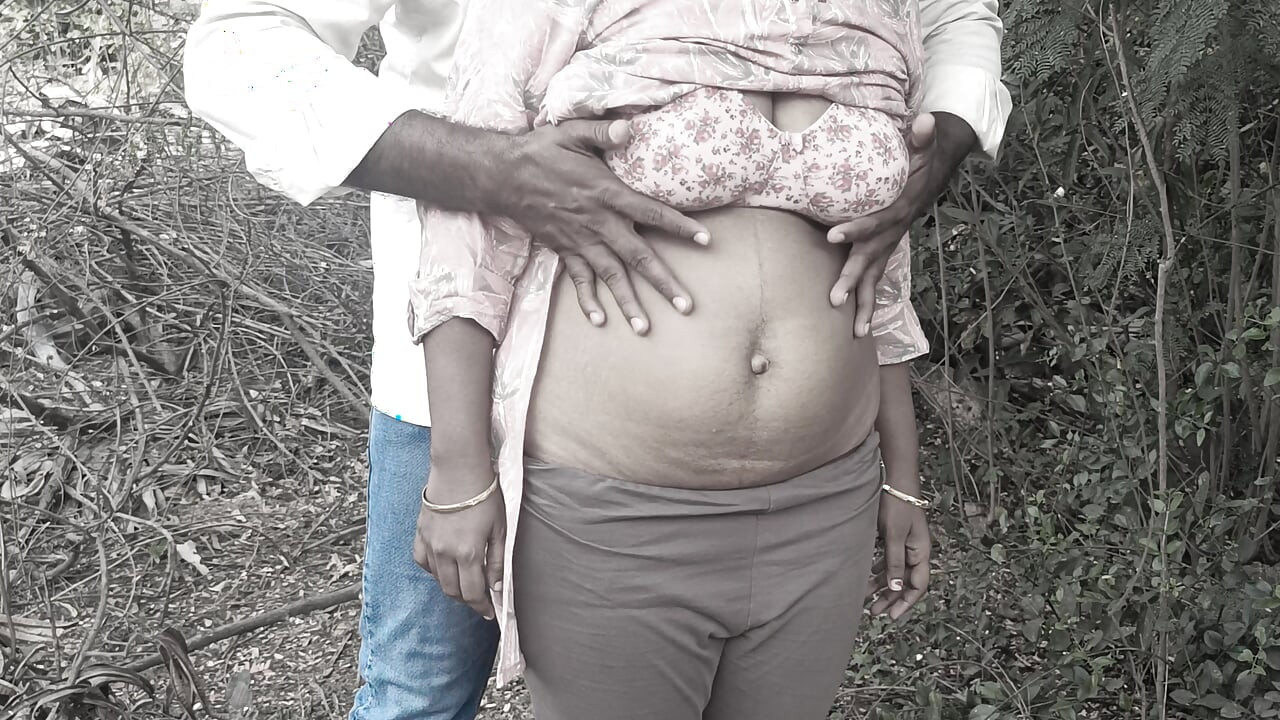 Outdoor hot fuck