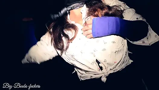 Solo-lustvolles Kurviges Mädchen Mit Dickem Arsch Befriedigt Ihren Muschi-durst Mit Dildofick Und Fingern.