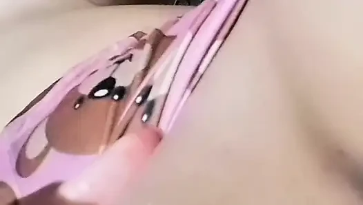Мой отчим сосёт мне грудь