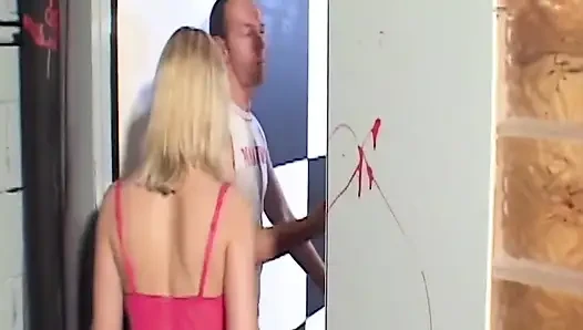 Sidik sırılsıklam sarışın sürtük banyoda fışkırtıyor