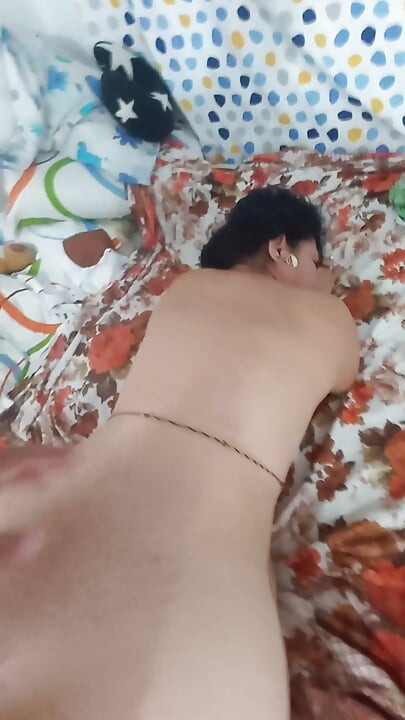 Πρωκτικό σεξ στην όμορφη κοπέλα μου