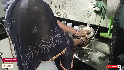 FIRST TIME INDIAN DESI COUPLES EXTREME HARDCORE SEX
