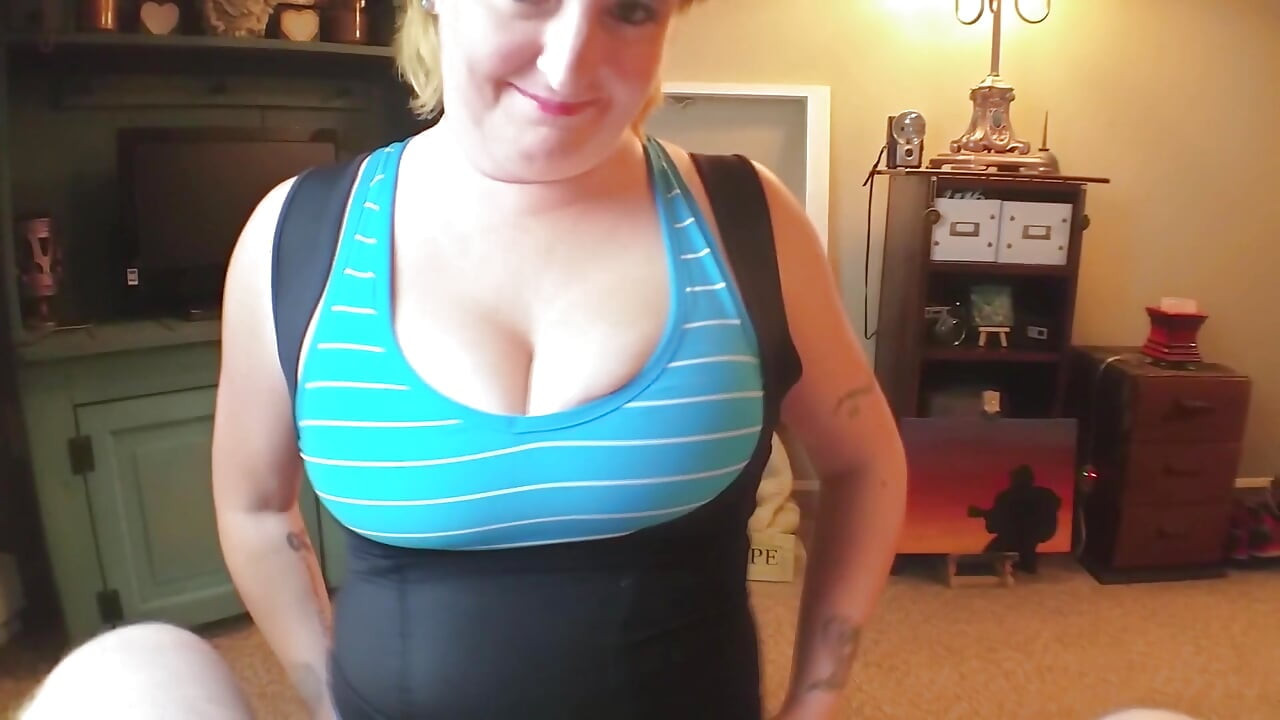 Hot as Fuck Sports Bra Titjob & Cumshot