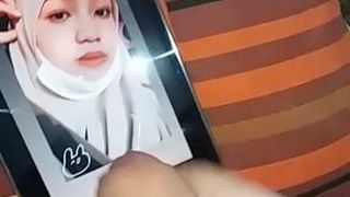 Wideo hołd piękna dziewczyna w hidżabie